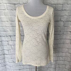 Express women S scoopneck long sleeve lace fitted blouse black